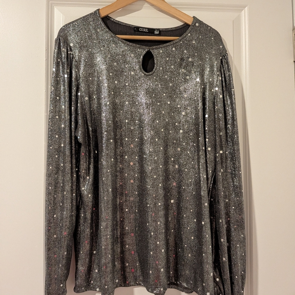 Cure Women's Flashy Silver Long Sleeve Top Size XL